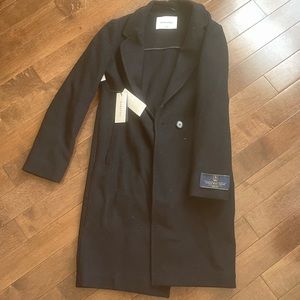 Aritzia Babaton The Stedman Coat
